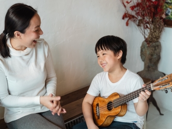 KHÓA HỌC UKULELE CƠ BẢN