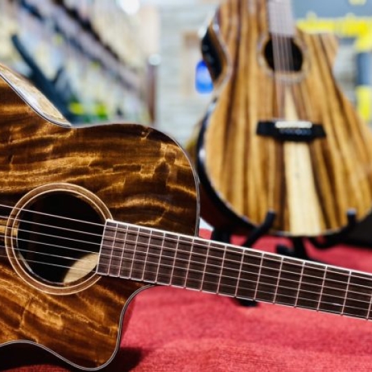 GUITAR ACOUSTIC D20F ( FULL GỖ ĐIỆP )